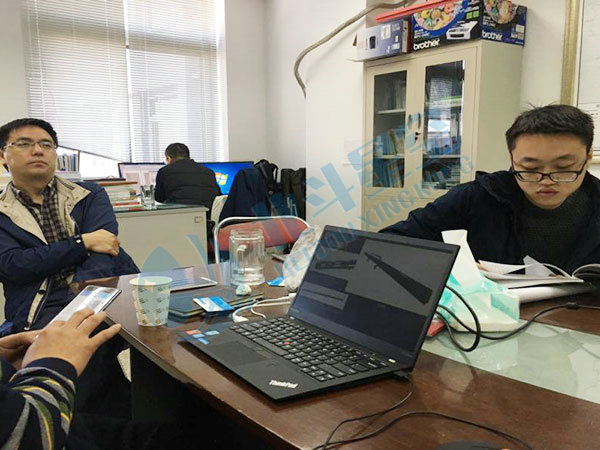 與鐵三院軌道所做技術交流 與鐵三院軌道所做技術交流